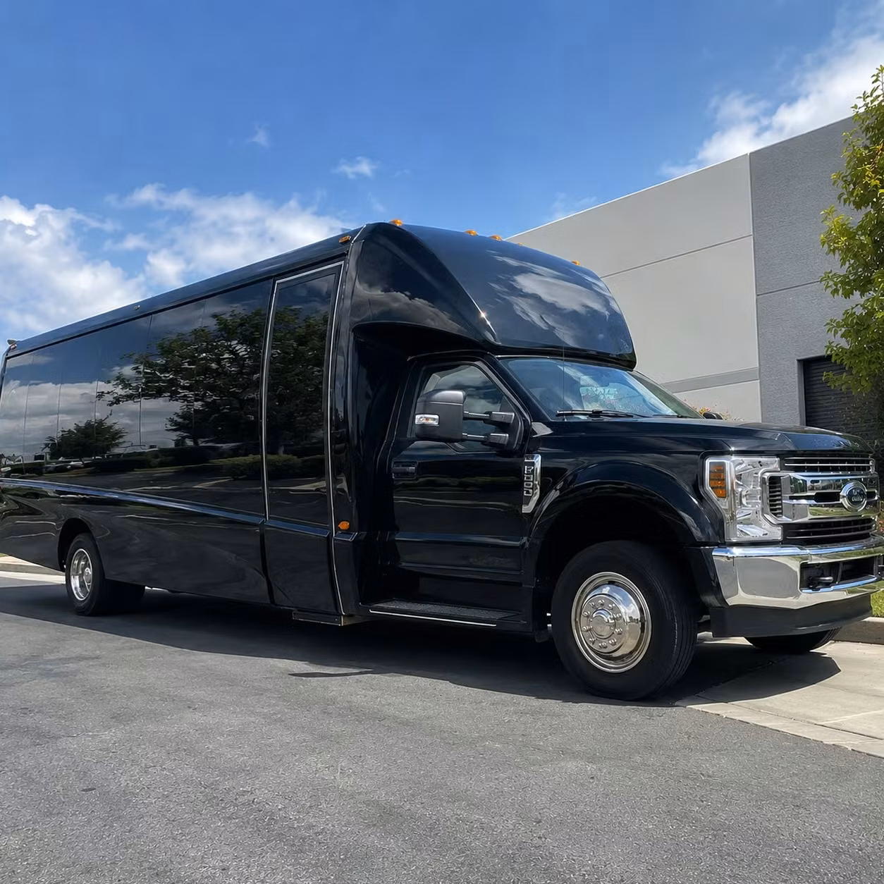 bus rentals for folsom concerts music festival