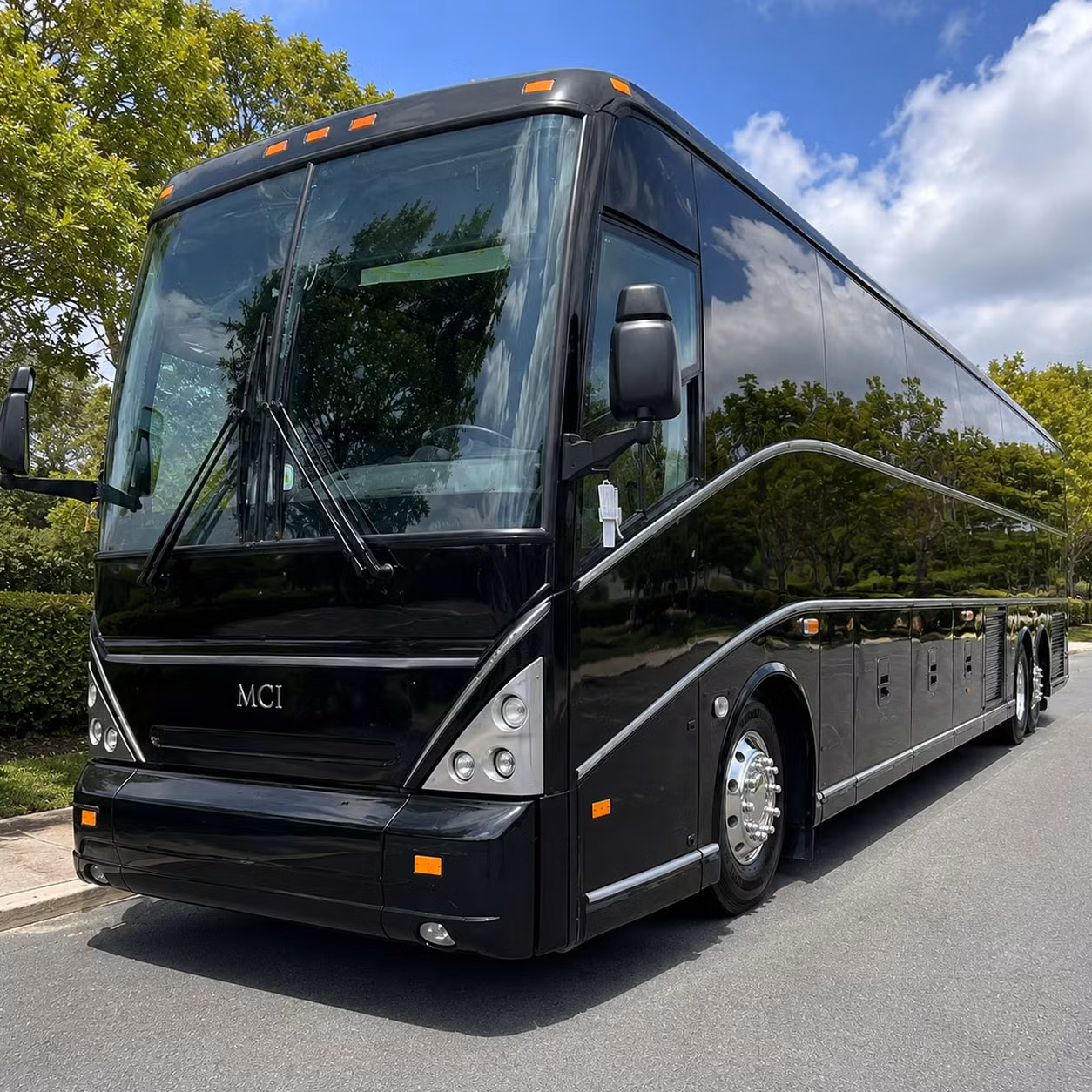 charter bus rentals for folsom weddings and special celebrations