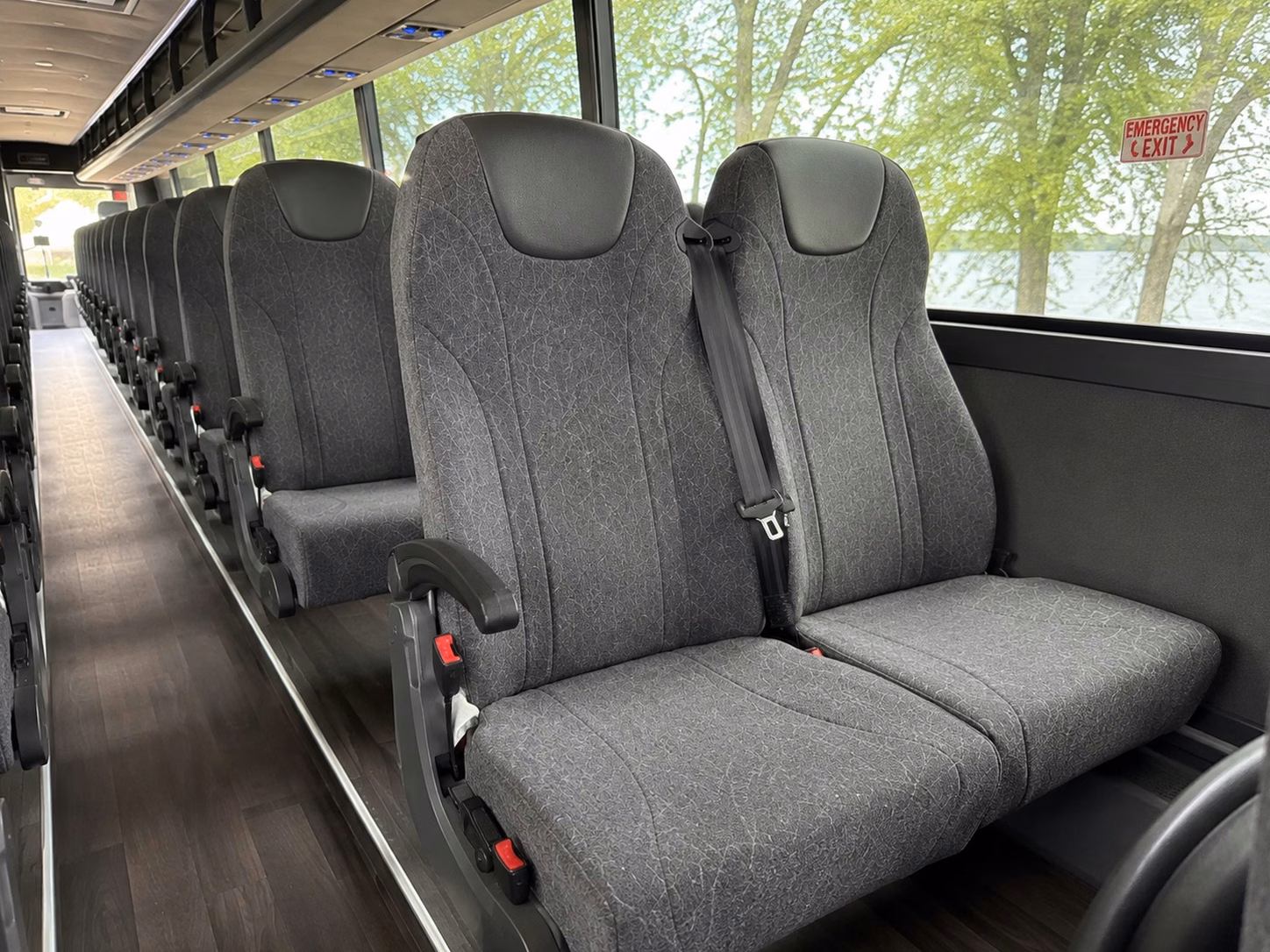 choose the right bus size for your folsom wedding guest count without overpaying for space you do not need
