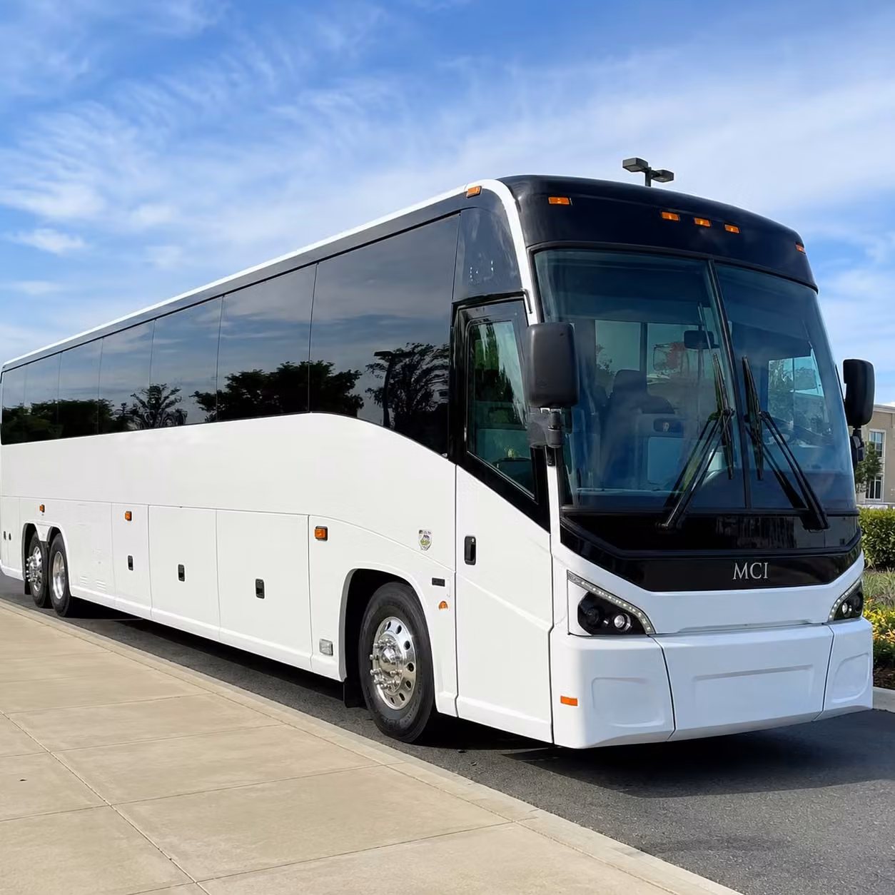 shuttle buses from folsom to toyota amphitheater and outdoor festival venues
